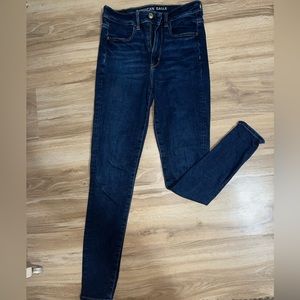 American Eagle dark wash skinny jeans